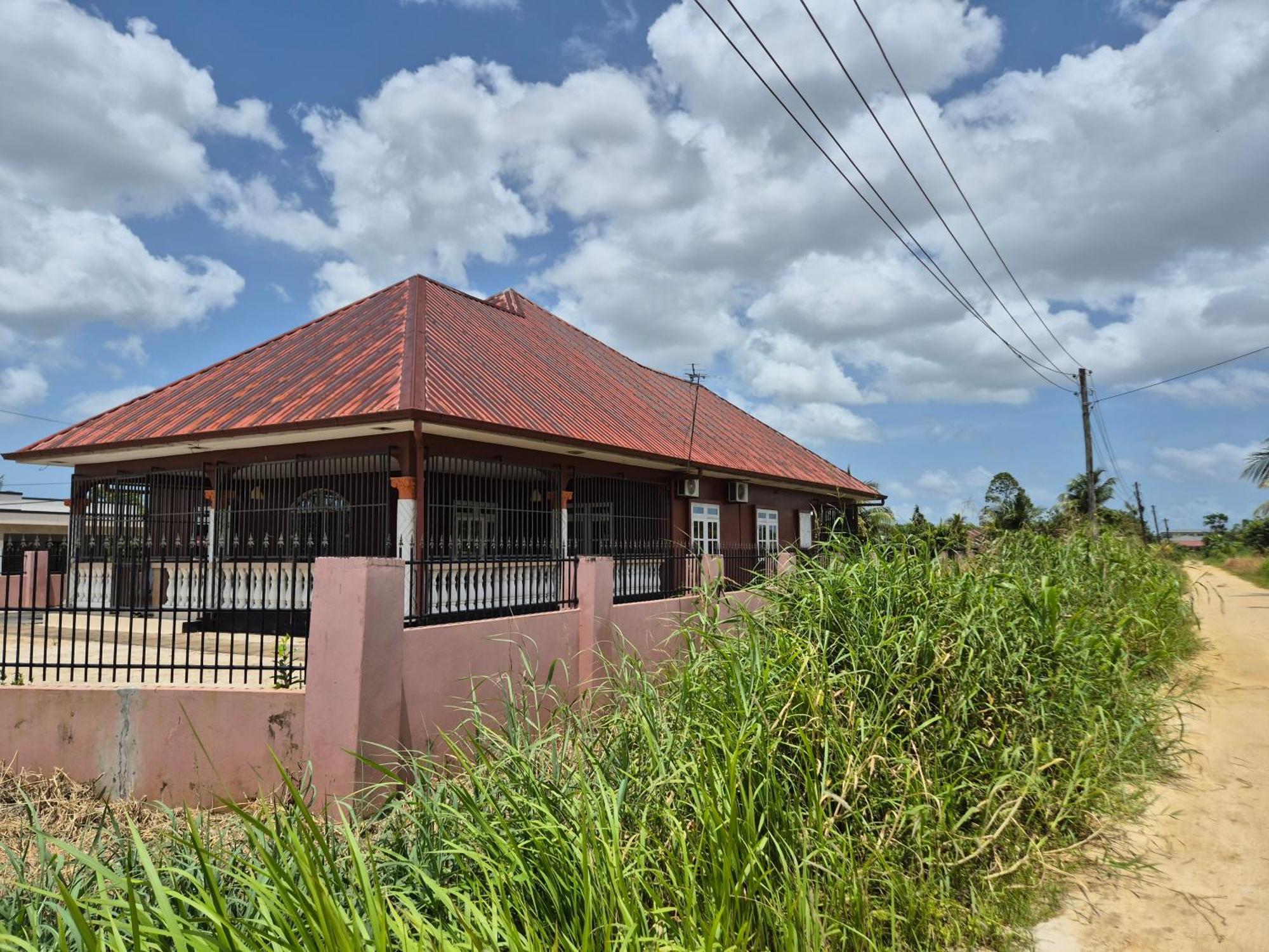 Chander'S Villa Paramaribo Exterior photo