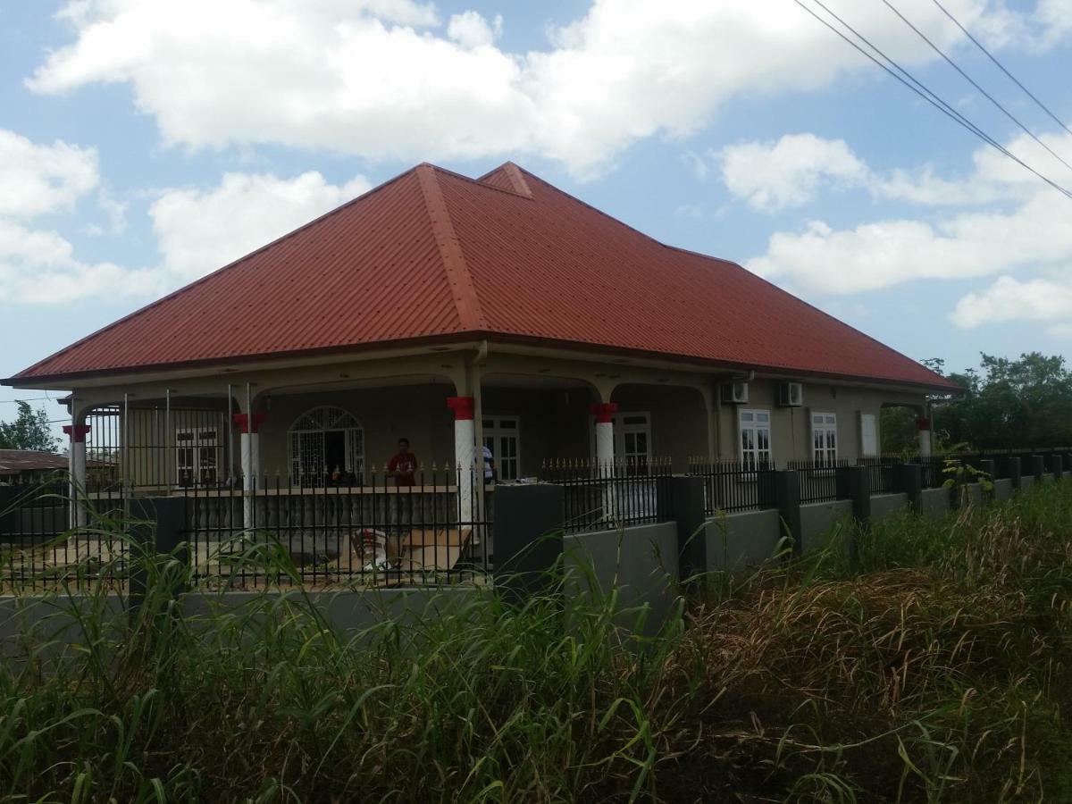 Chander'S Villa Paramaribo Exterior photo
